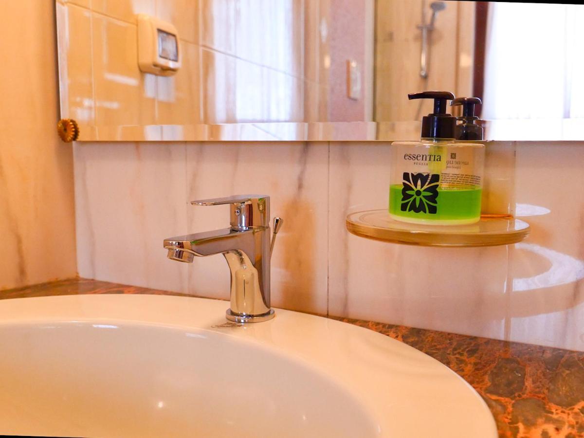 47, Vittorio Veneto Hotel Locorotondo Ngoại thất bức ảnh